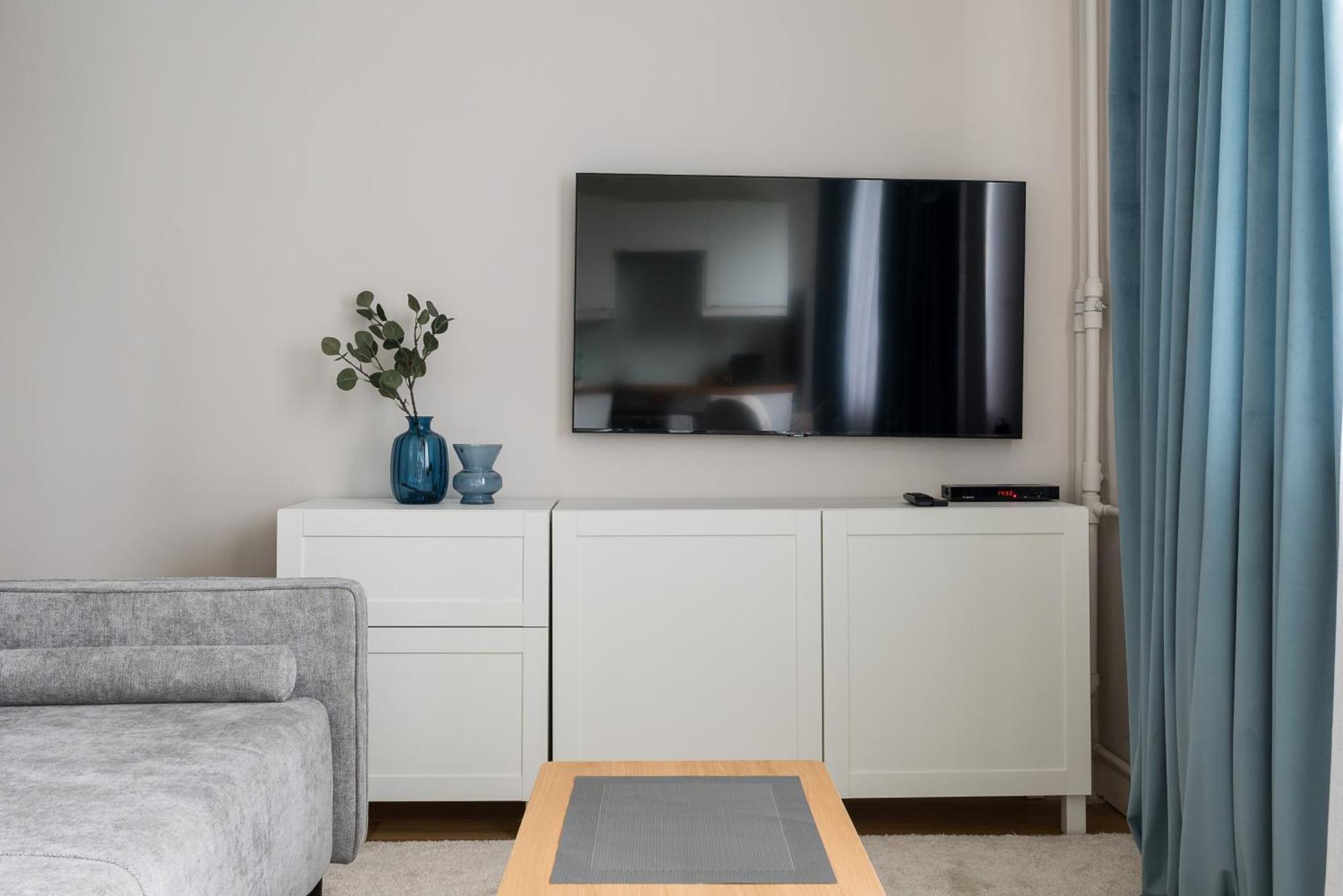 Wola Ratusz Homely Apartment Warsaw Ngoại thất bức ảnh