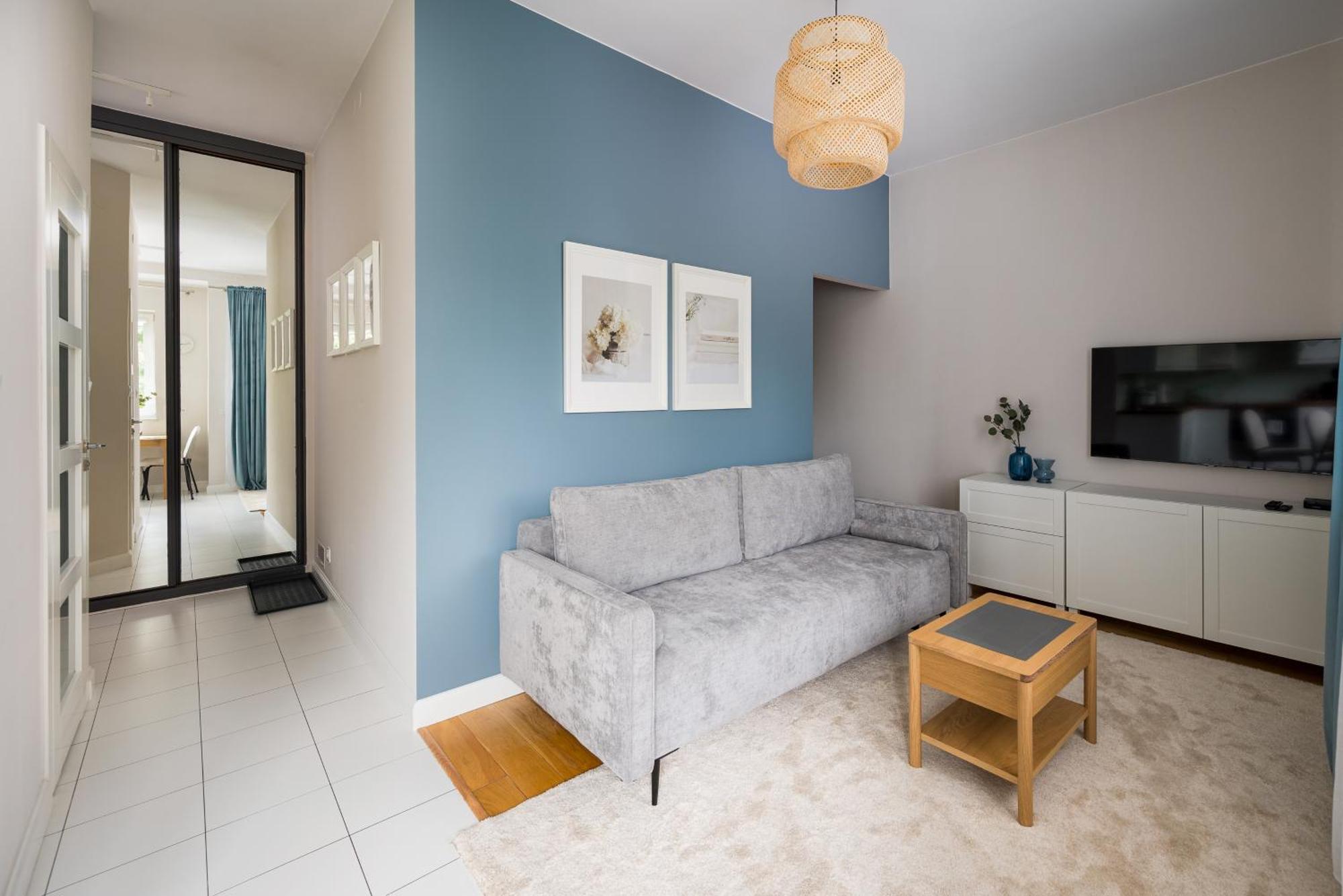 Wola Ratusz Homely Apartment Warsaw Ngoại thất bức ảnh